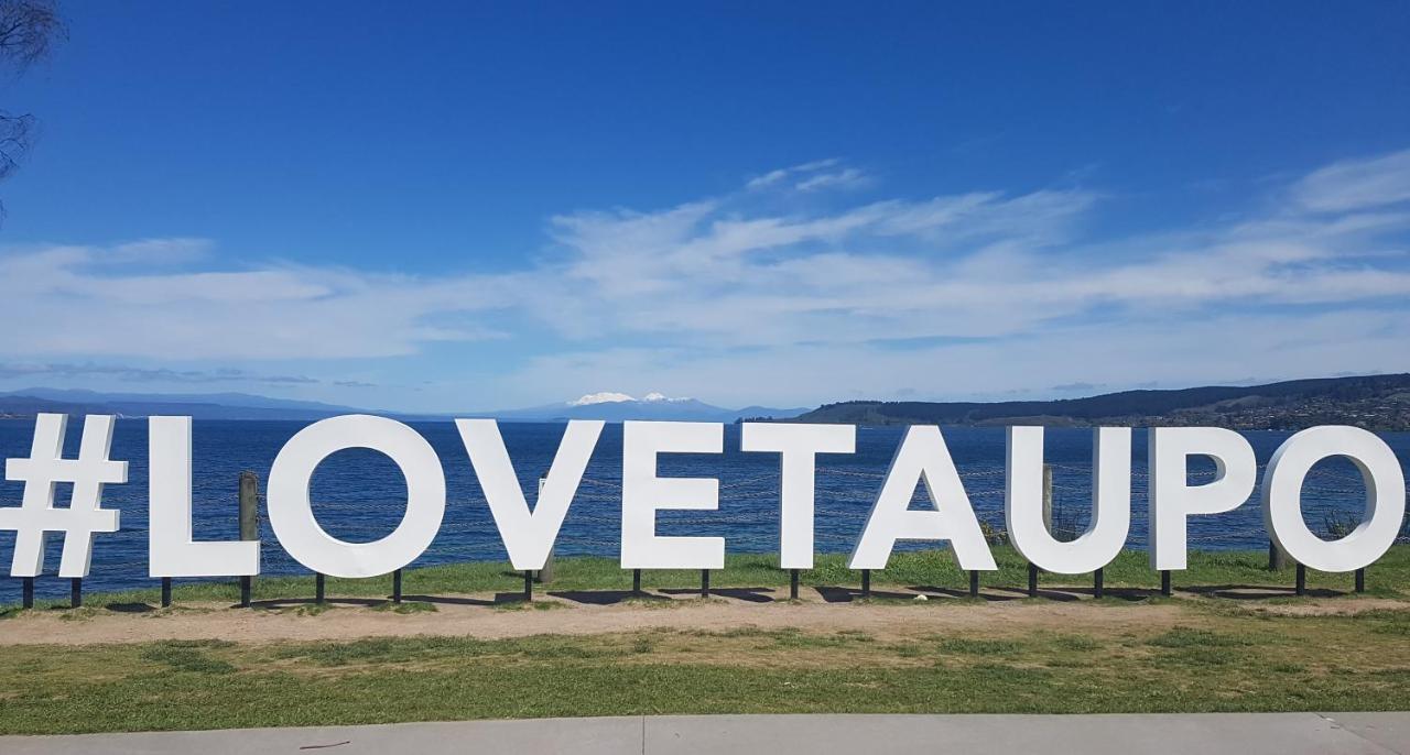 Lakeview Lookout タウポ エクステリア 写真